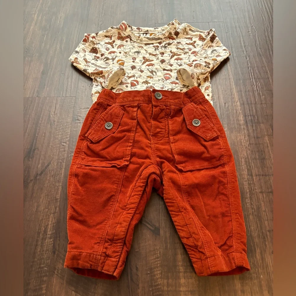 Banana Republic Baby Tavel Mosaic One-Piece and Corduroy Utility Pant Set